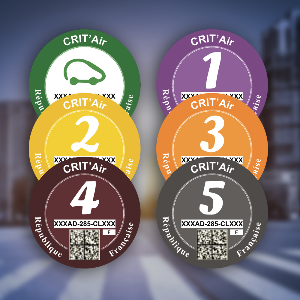 Illustration des vignettes Crit'air. Six macarons différents en fonctions du niveau de pollution du véhicule.