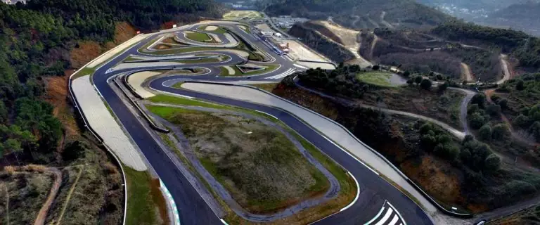 Journée de roulage sur le Circuit d'Alès avec CARDY et TIRE DUST