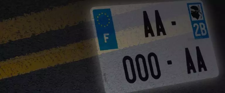 Plaques d'immatriculation moto : plus que quelques jours pour se mettre en conformité !