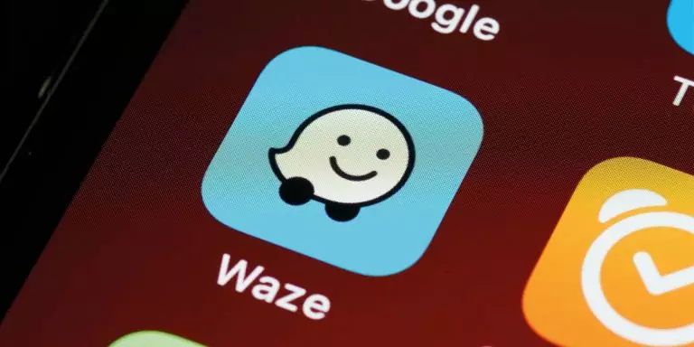 Des voix aux accents régionaux sur Waze