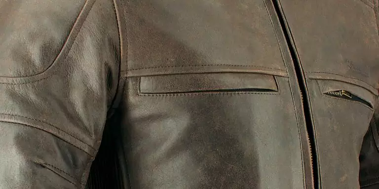 Comment entretenir son blouson cuir moto ?