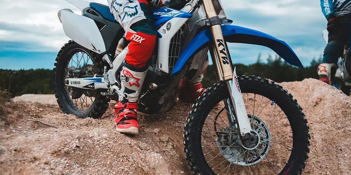 Notre sélection top 5 des meilleures bottes moto cross pour tous les budgets