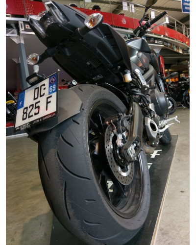 Support Plaque Immatriculation Moto ACCESS DESIGN Support de plaque ACCESS DESIGN  ras de roue  noir Yamaha MT-09