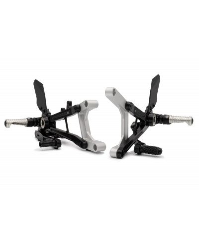 Commandes reculées GILLES TOOLING MOTO GUZZI V100 MANDELLO 2022 Commandes reculées GILLES TOOLING MOTO GUZZI V100 MANDELLO 2022